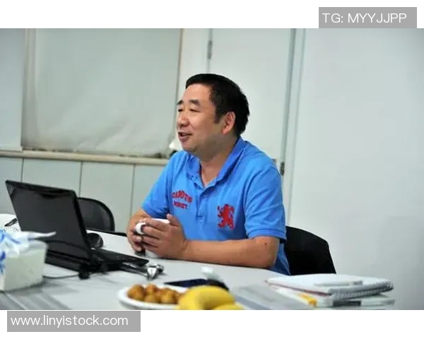 深度访谈：探索当代青年文化与社会变迁中的挑战与机遇